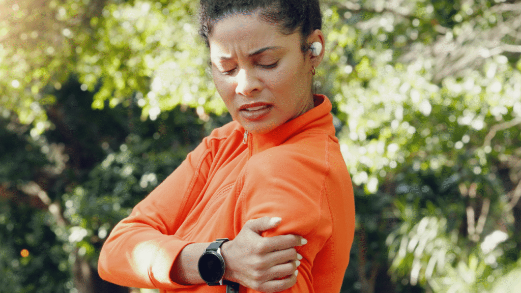 Douleur au bras droit jusqu’à la main