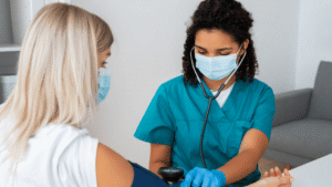 Examen médical en clinique privée